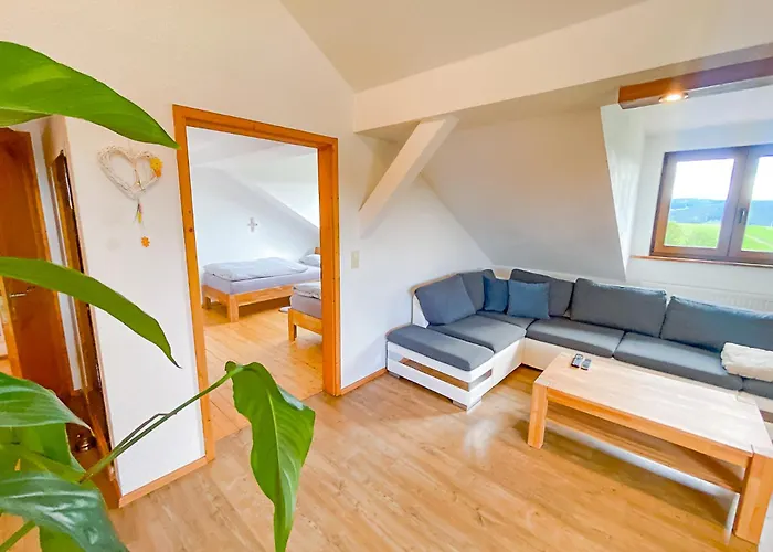 Zur Schoenen Aussicht Donndorf